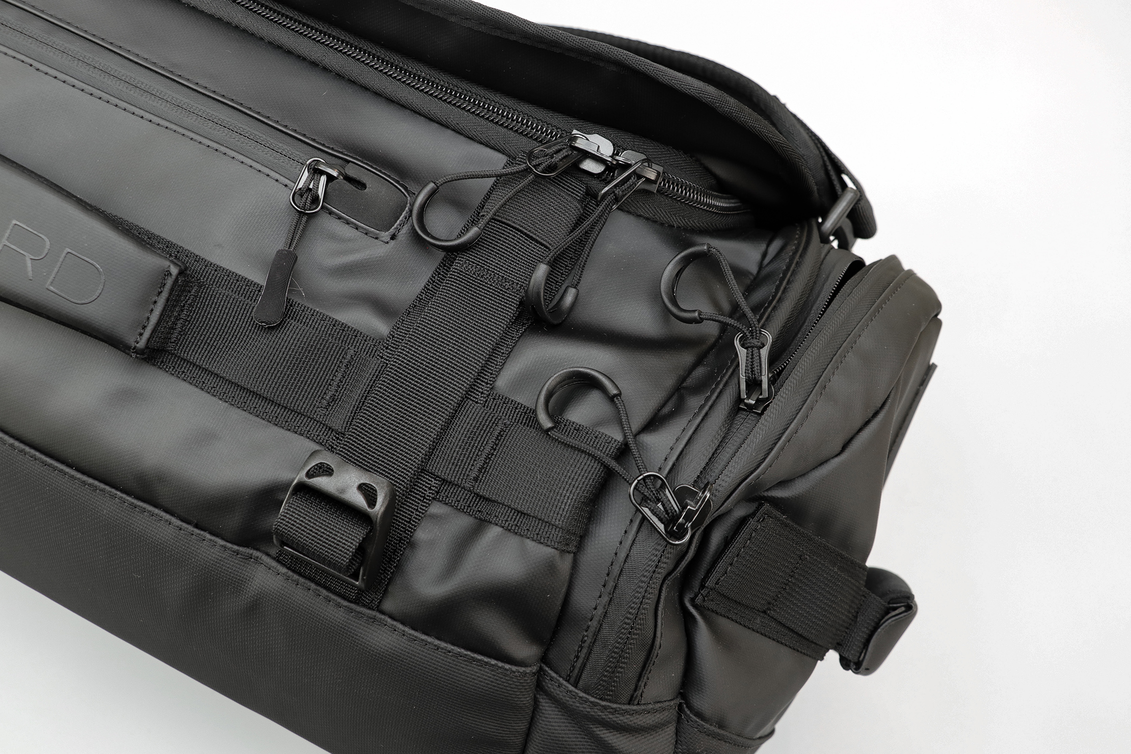 WANDRD HEXAD Carryall Duffel Zippers